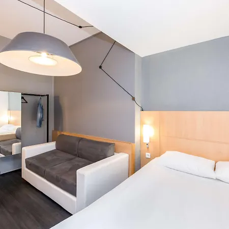 Ibis Hotel Sisteron