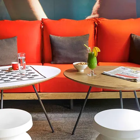 Ibis Hotell