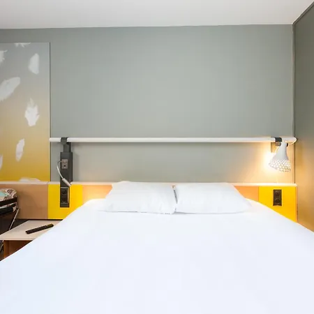 호텔 Ibis 3*