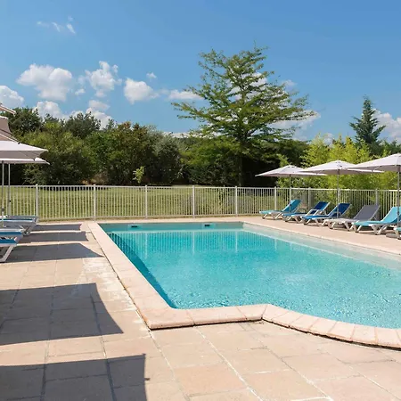 Ibis Hotel 3*