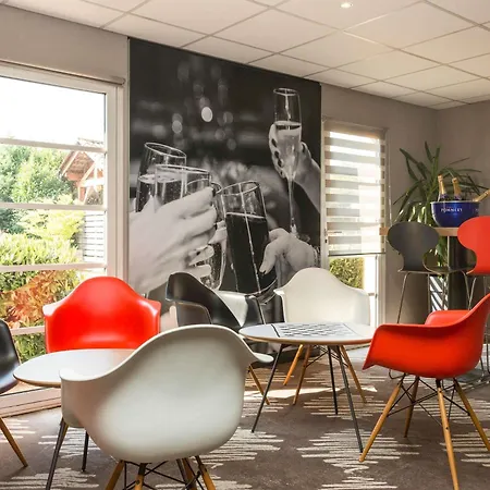 Ibis Hotel